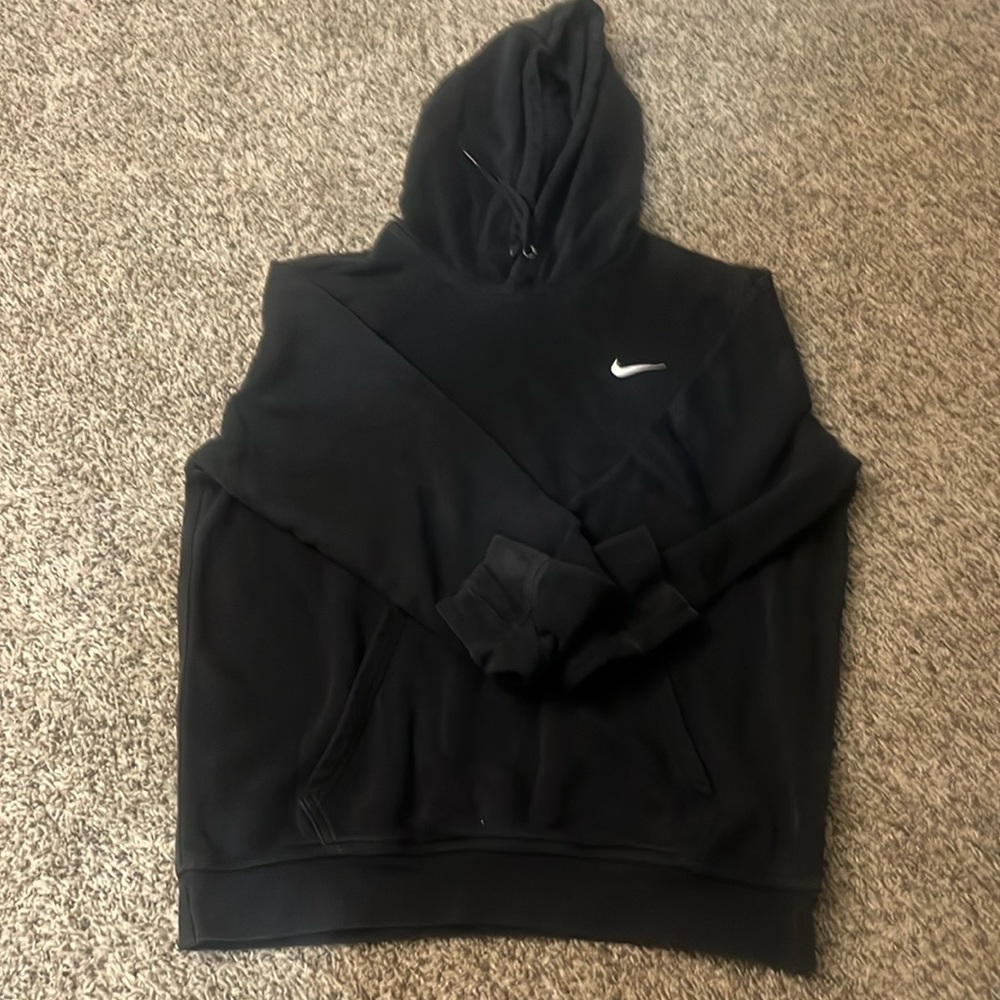 Black Nike hoodie